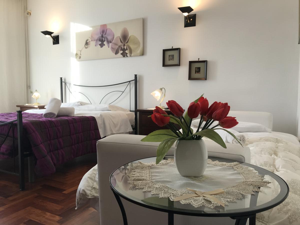 La Maison Royale Bb Фьюмичино Экстерьер фото